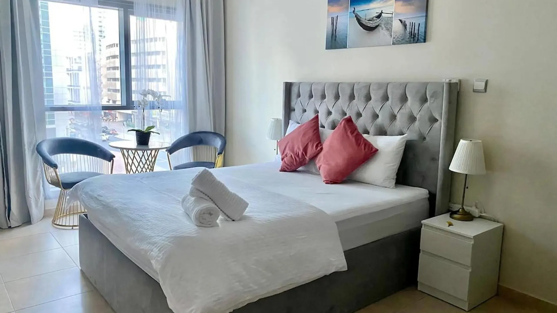 Studio In Dubai Marina By Beach & Metro - Z313 United Arab Emirates